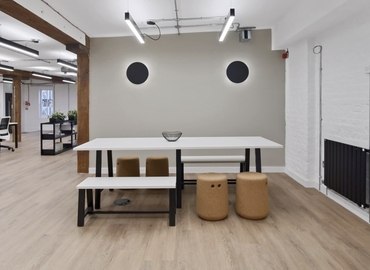 Business center 56 Ayres Street SE1 1EU The City of London