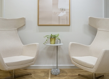 302 m² Serviced office in West London, Red Lion Studios  (EC1A 9BU) - 2 | MatchOffice