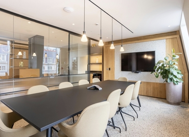 Business center Savoy Strand WC2R 0AA West London