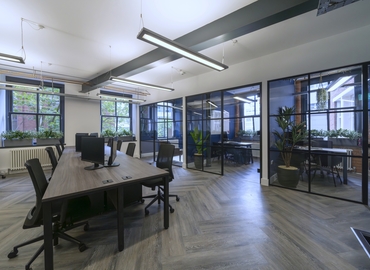 Business center 127 Portland Street M1 4PZ Manchester