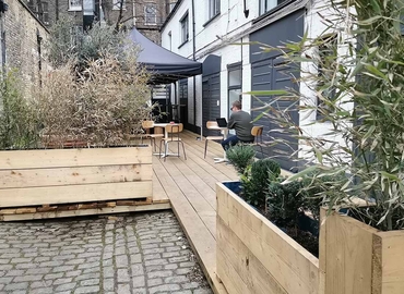 12 m² Shared workspace  in East London, Royal Parade Mews 44 (SE3 0TN) - 12 | MatchOffice