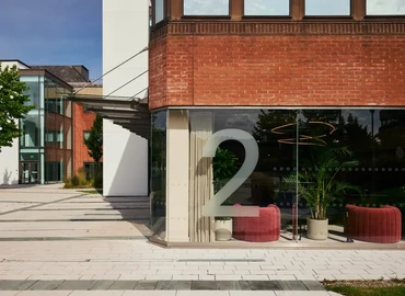 Business center Booths Park, Chelford Road WA16 8QZ Knutsford