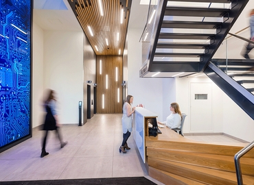 Meeting room New Station Street LS1 4JB Leeds City Centre