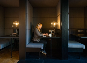 Meeting room New Station Street LS1 4JB Leeds City Centre