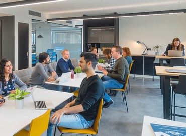 Meeting room New Station Street LS1 4JB Leeds City Centre