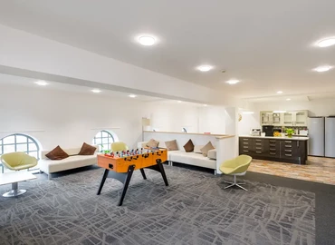 Business center Wilderspool Park, Greenalls Avenue WA4 6HL Warrington
