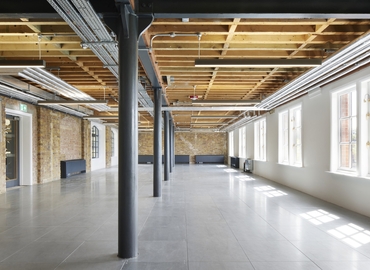 Business center Regent's Wharf, 10 All Saints Street N1 9RL East London