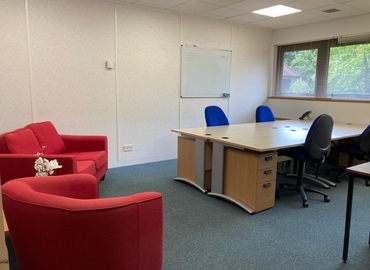 450 m² Shared workspace  in Basingstoke, Lutyens Close (RG24 8AG) - 3 | MatchOffice.com