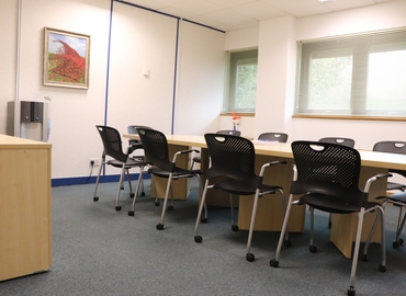 450 m² Shared workspace  in Basingstoke, Lutyens Close (RG24 8AG) - 6 | MatchOffice