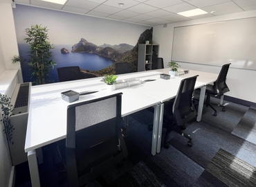 Office Redcliffe Way 2 BS1 6NL Bristol