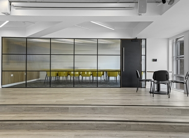 Office 23-35 Great Titchfield Street W1W West London