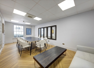Office 235 Vauxhall Bridge Road SW1V 1AU West London