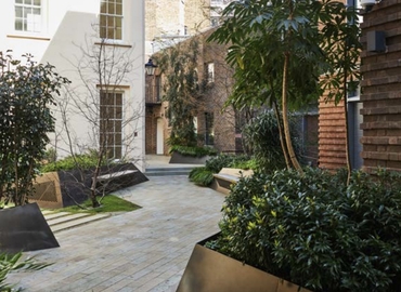 Office Suffolk Street W1U 2SJ West London