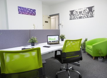 Office Mansfield Road 8 NG16 3AQ Nottingham