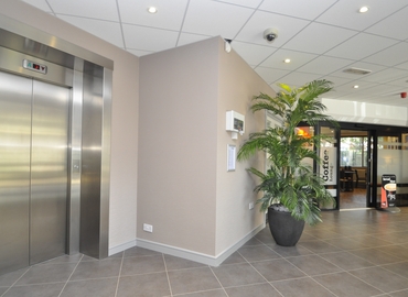 Business centre  in Manchester, Cartwright Street, 70 m² - MatchOffice.co.uk