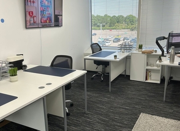 10 m² Serviced office in Crawley, High Street 125 (RH10 1DQ) - 0 | MatchOffice
