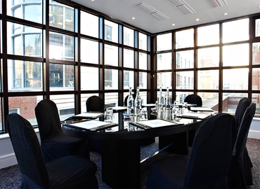  Conference hall in Central London, Curzon Street 5 (W1J 5HE) - 0 | MatchOffice