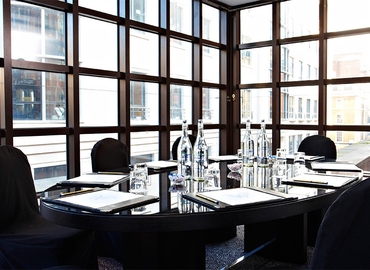  Conference space in Central London, Curzon Street 5 (W1J 5HE) - 1 | MatchOffice