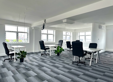 Office Western Avenue 620 W3 0TE North London