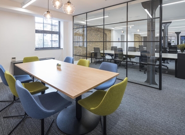 Business center 115 Southwark Bridge Road SE1 0AX Central London