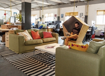 Office Wallis Rd E9 5LN East London