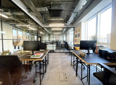  Office to rent in East London, Rookery Court 102, 150 m² - MatchOffice.co.uk