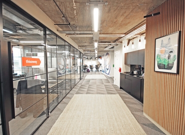 Office for rent in East London, Rookery Court 102, 150 m² - MatchOffice.co.uk