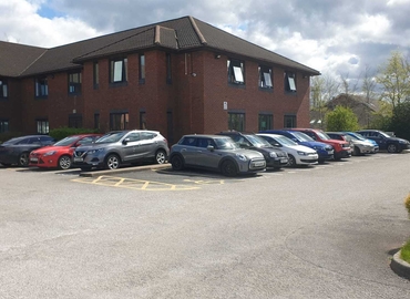 Business centre  in Lancashire, Caxton Road 3, 106 m² - MatchOffice.co.uk