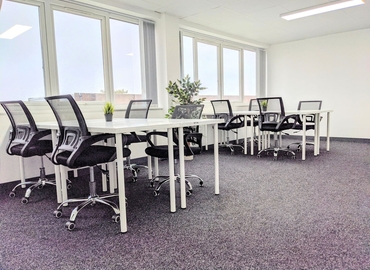 Office Radley House LS28 6LE Leeds City Centre