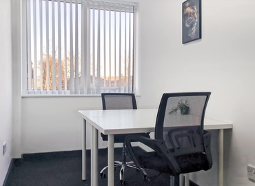 Office Radley House LS28 6LE Leeds City Centre