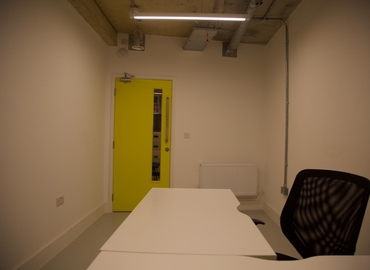 Office Ealing Road 261 HA0 1ET North London