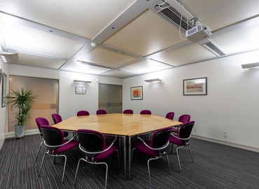 Business center Theobald Street WD6 4PJ Borehamwood