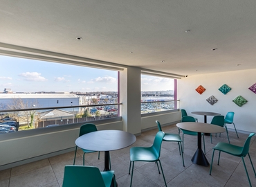 Business center Theobald Street WD6 4PJ Borehamwood