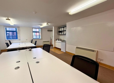 Office Old Nichol Street 60-61 E2 7HP East London