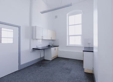 Office Armley Road 94 LS12 2EJ Leeds City Centre