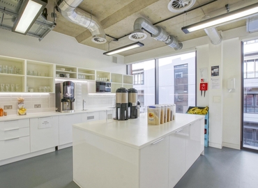 380 m² Serviced office in The City of London, 44 Paul Street (EC2A 4LB) - 2 | MatchOffice