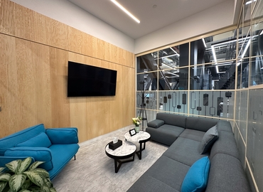 Business center 2 London Wall Place EC2Y 5AU The City of London