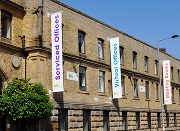 70 m² Business park in Bradford, Oakwood Court (BD8 8JY) - 0 | MatchOffice