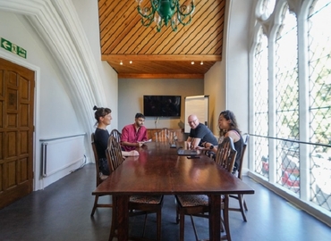 10 m² Shared workspace  in Bristol, Oakfield Road 16 (BS8 2AP) - 2 | MatchOffice.com