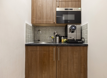 Office Walker Street 2 EH3 7LB Edinburgh