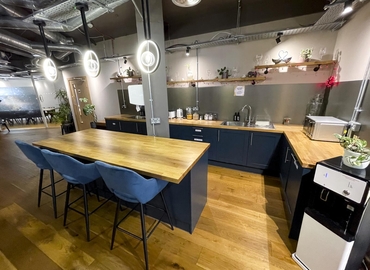 Office Great Eastern Street 64 EC2A 3QR Central London