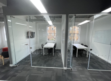 Office Bath Place 2 EC2A 3DR Central London