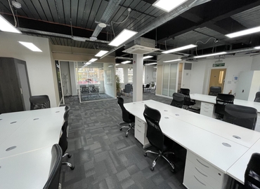 Office Bath Place 2 EC2A 3DR Central London