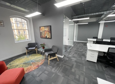 Office Bath Place 2 EC2A 3DR Central London