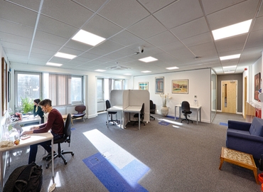 10 m² Business park in Surrey, North Street 25 (KT22 7AT) - 1 | MatchOffice