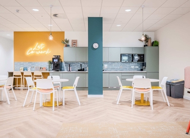 Office Millshaw Park Ln LS11 0NE Leeds City Centre