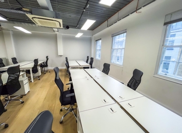 Office Bath Place 2 EC2A 3DR Central London