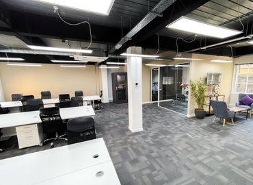 Office Bath Place 2 EC2A 3DR Central London