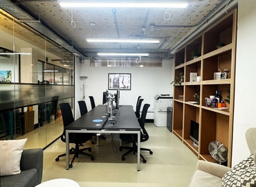 Office Bonhill Street 6-8 EC2A 4BX East London