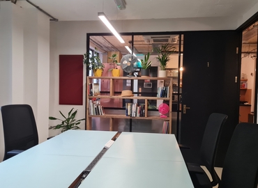 Office Bonhill Street 6-8 EC2A 4BX East London